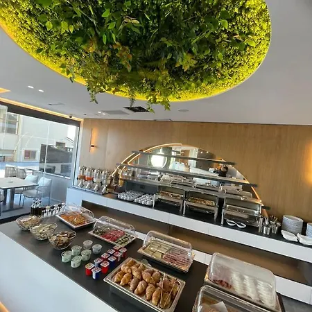 Hotell Nobbu 4*