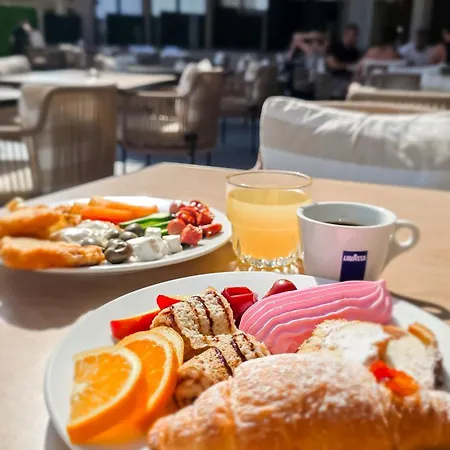 Nobbu 4* كساميل